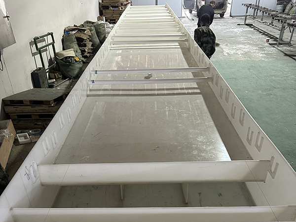 電(diàn)鍍(dù)銅膜 電(diàn)鍍(dù)洗水槽 電(diàn)鍍(dù)箱