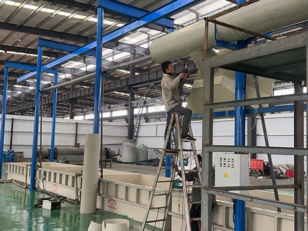 耐腐蝕(shí)性水槽 耐腐蝕(shí)性水箱