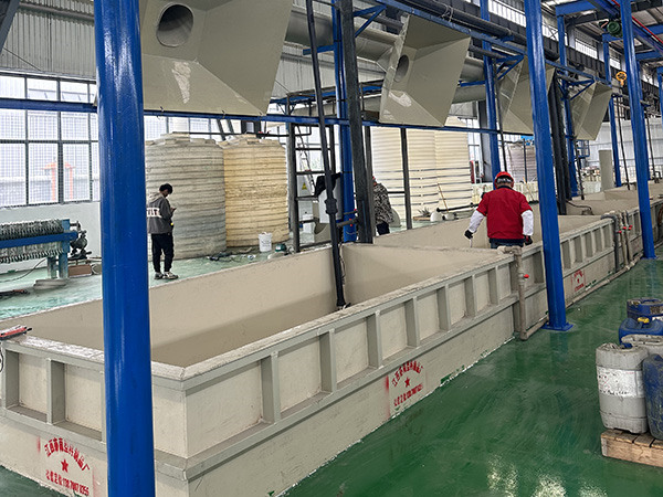 耐腐蝕(shí)性水槽 耐腐蝕(shí)性水箱