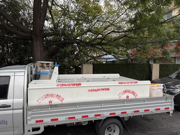 魚(yú)箱 中型魚(yú)箱 隐形增氧管