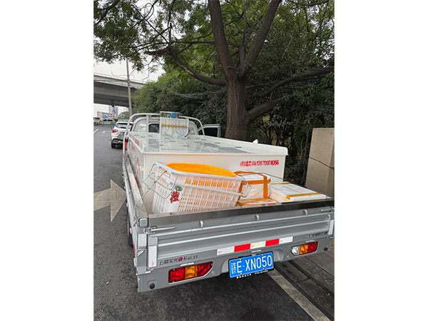 魚(yú)箱 中型魚(yú)箱 隐形增氧管